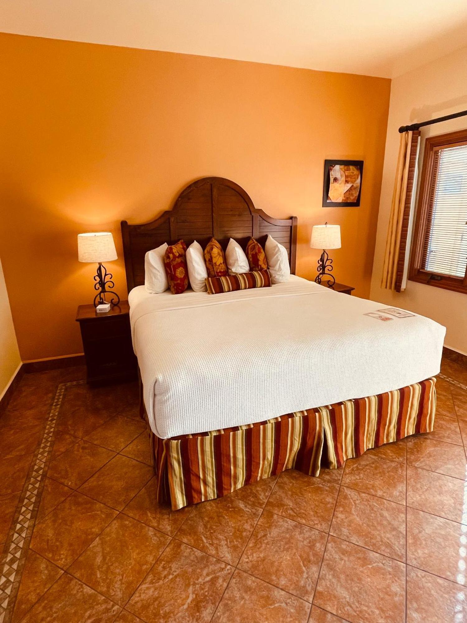 Los Arboles Hotel بالم سبرينغس المظهر الخارجي الصورة